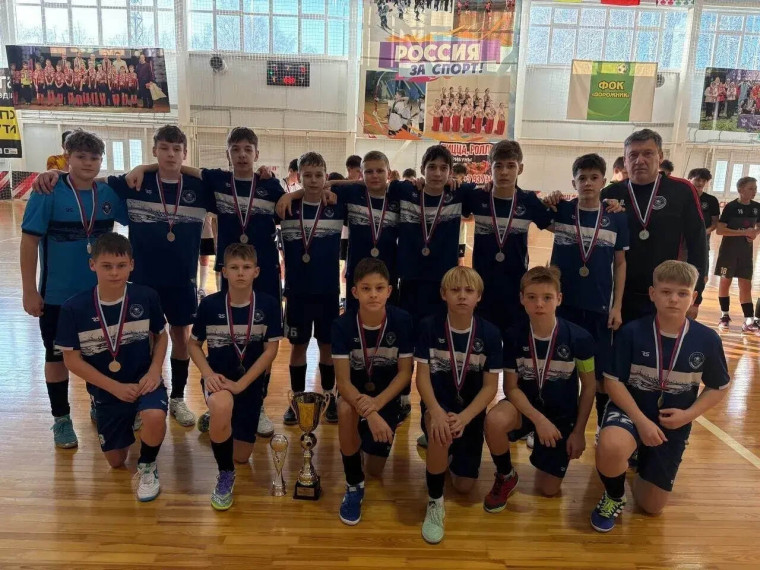 ️Саратовские футболисты завоевали "серебро" на Первенстве ПФО по футзалу..